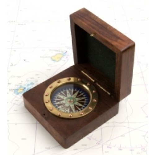 Rivet-style Compass in Wooden Box